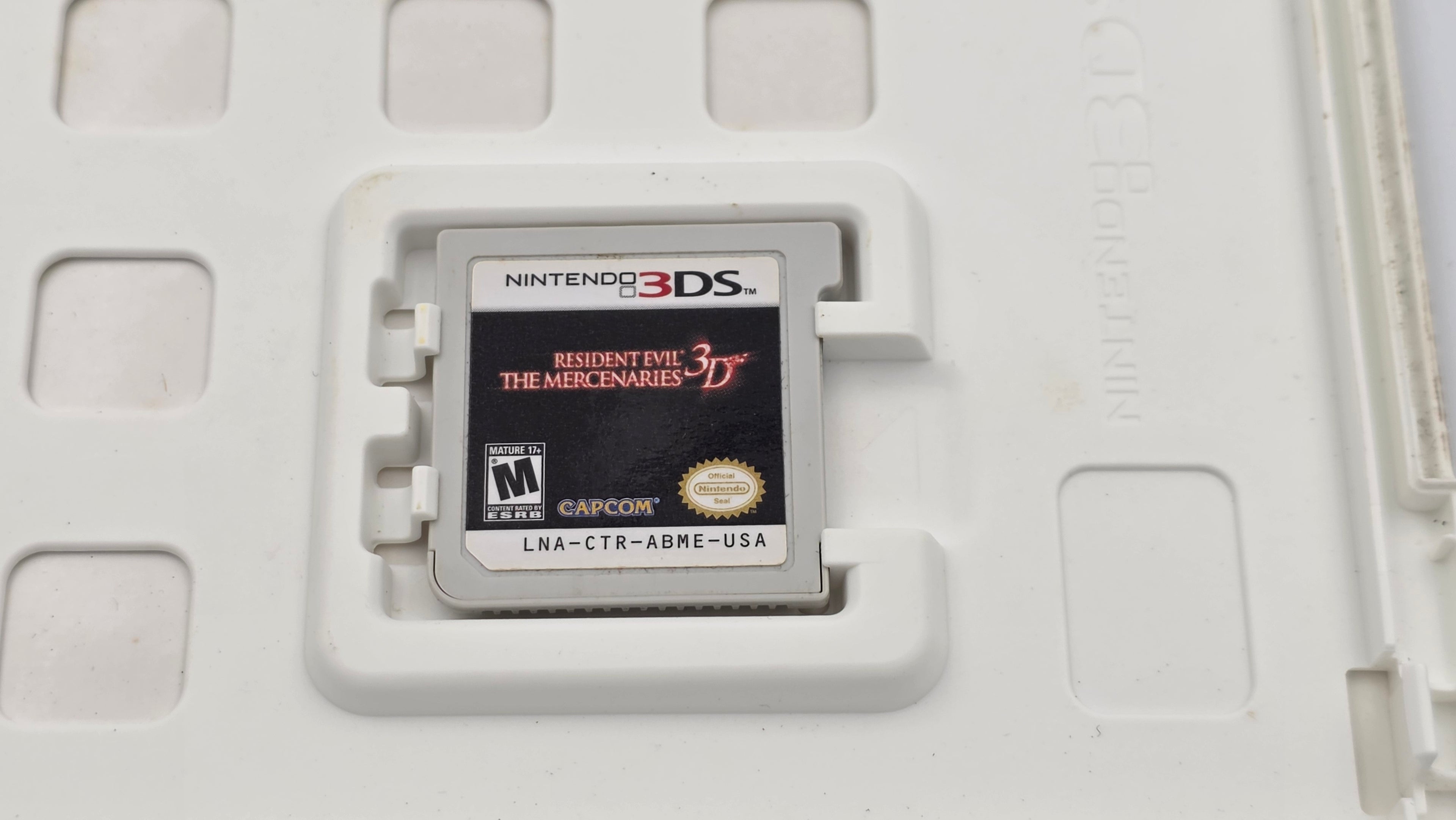 3DS - Resident Evil 3D The Mercenaries - #473