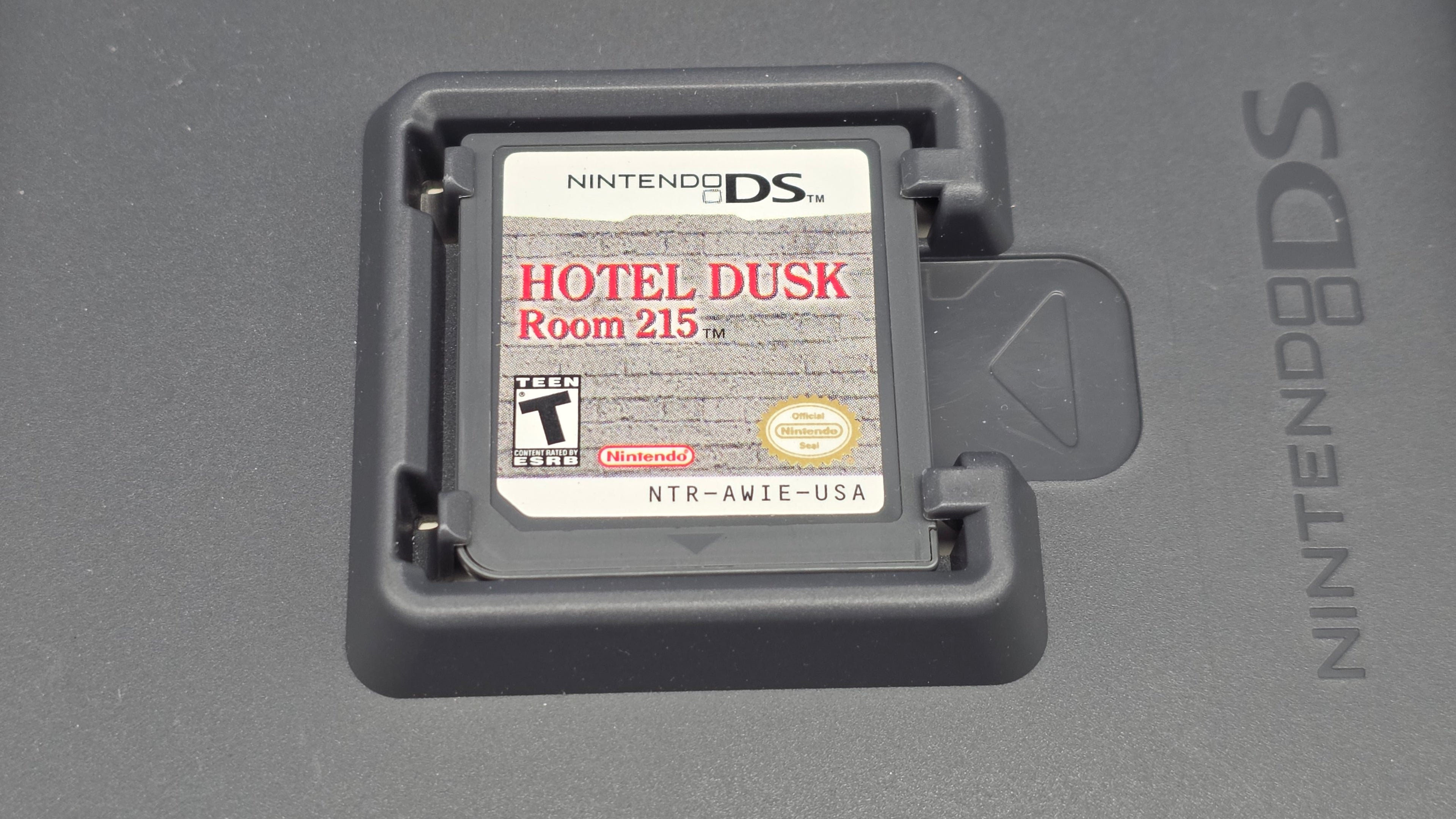 DS - Hotel Dusk: Room 215 -  #487