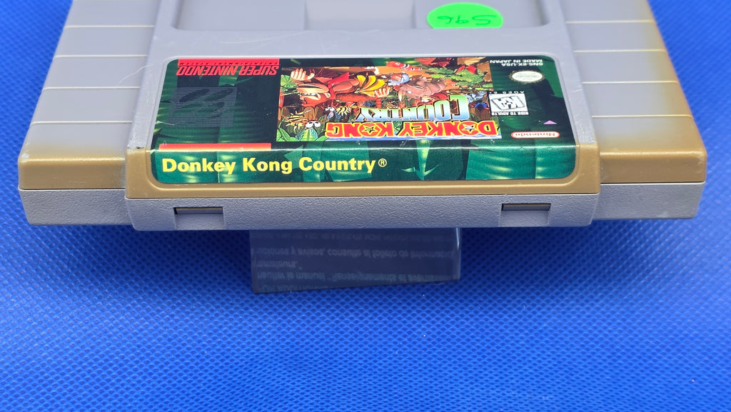 Snes - Donkey Kong Country  -  #596