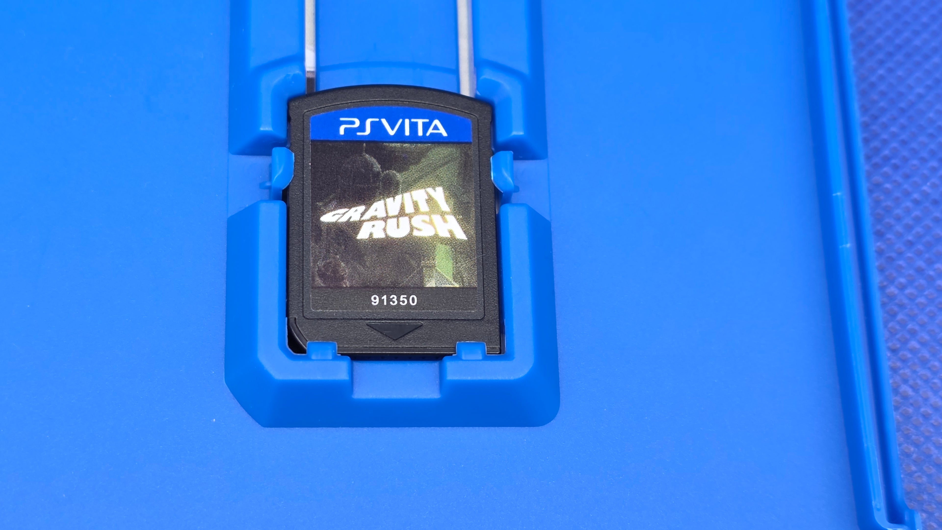Ps Vita - Gravity Rush   -  #635