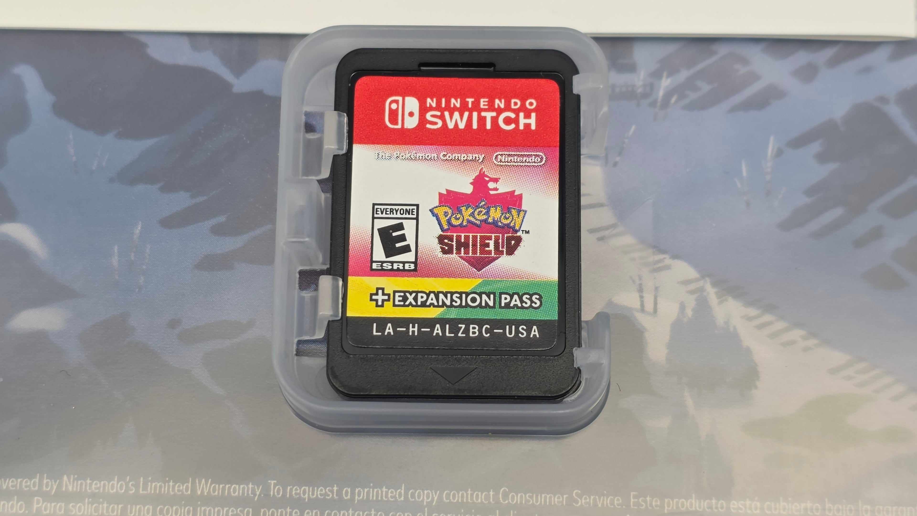 Switch -  Pokemon Shield + Pokemon Shield Expansion Pass  -  #621