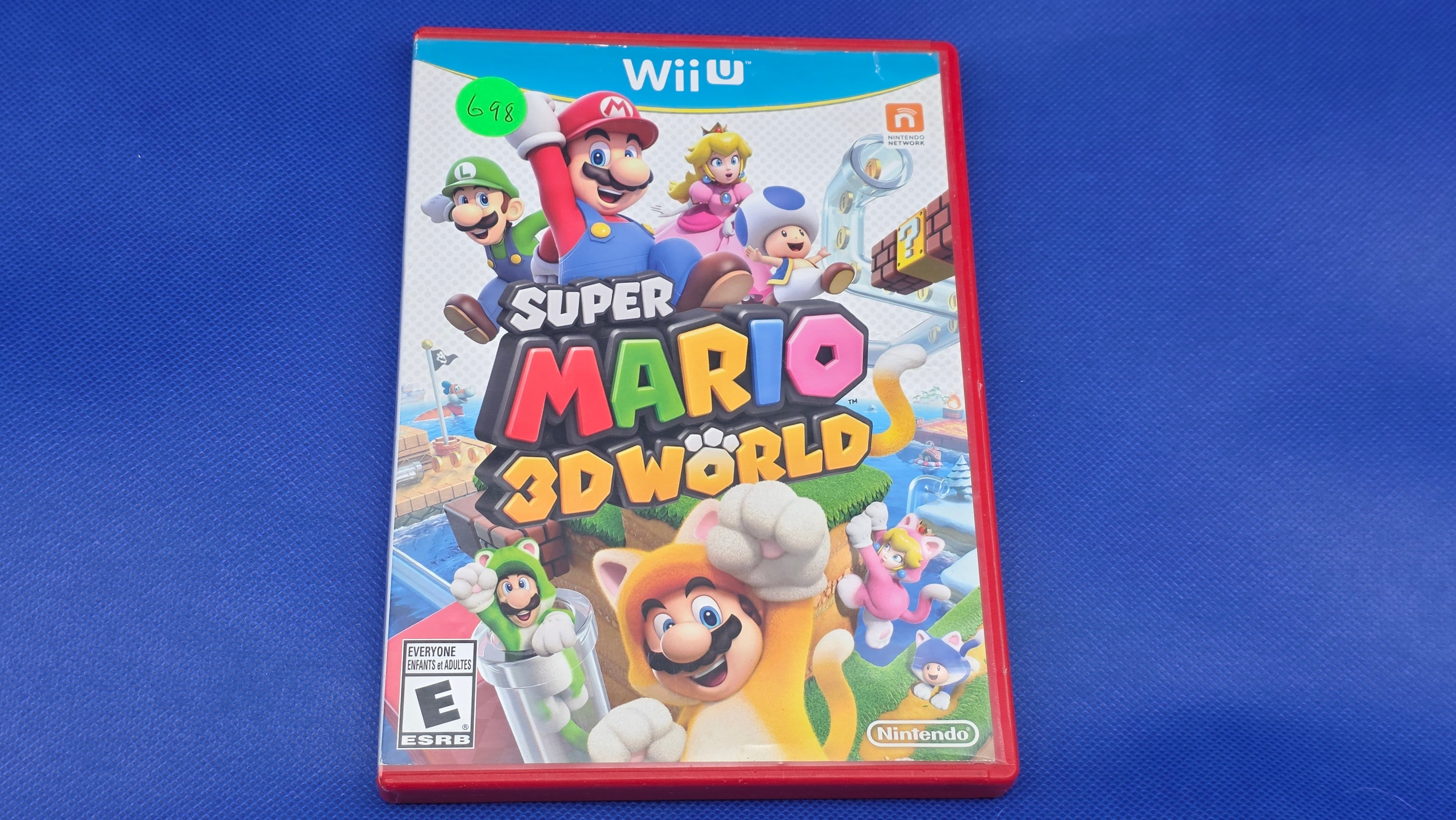 Wii U  -  Super Mario 3D World   -  #698