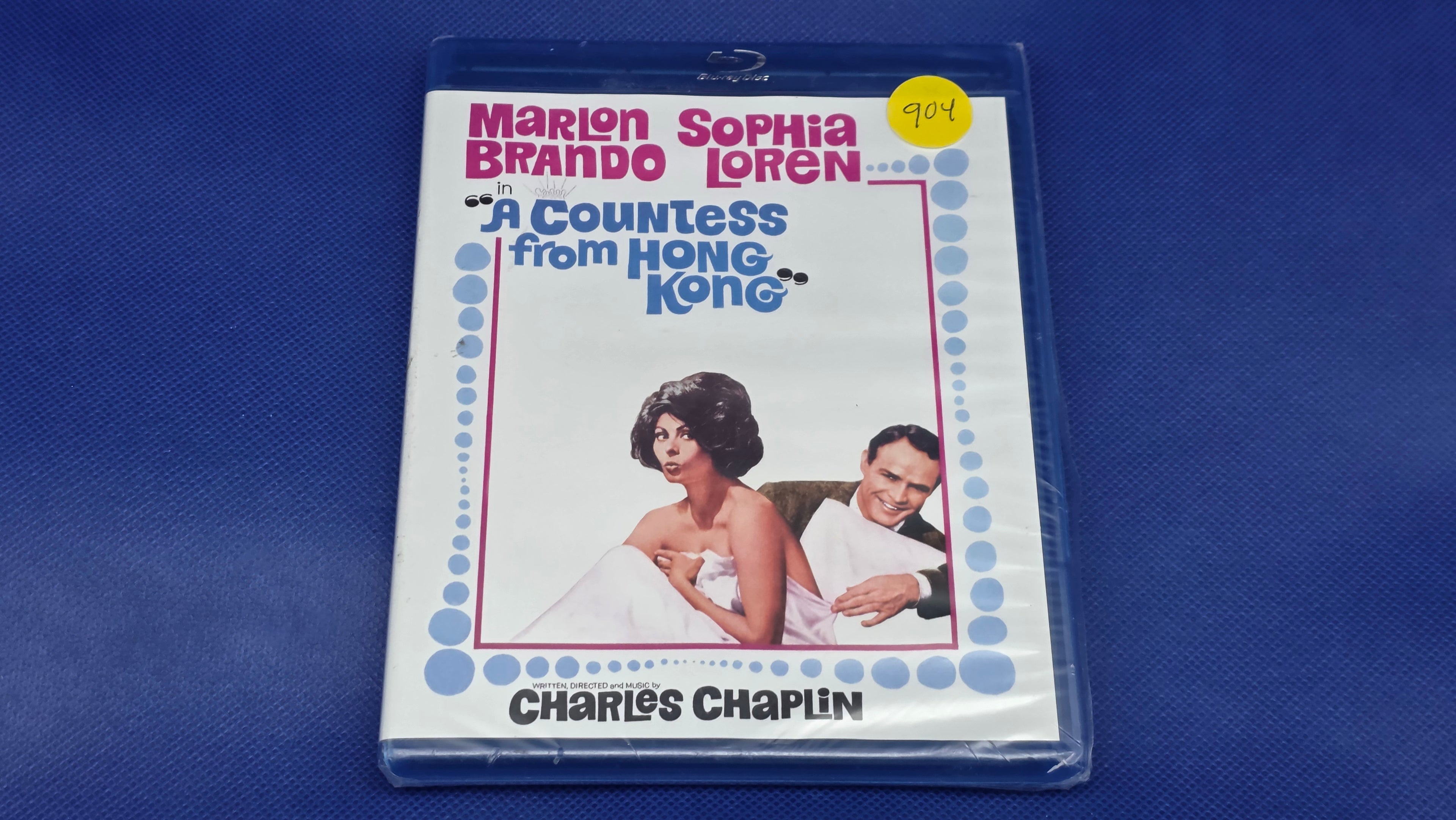 Blu-Ray  - A Countess From Hong Kong  -  #904