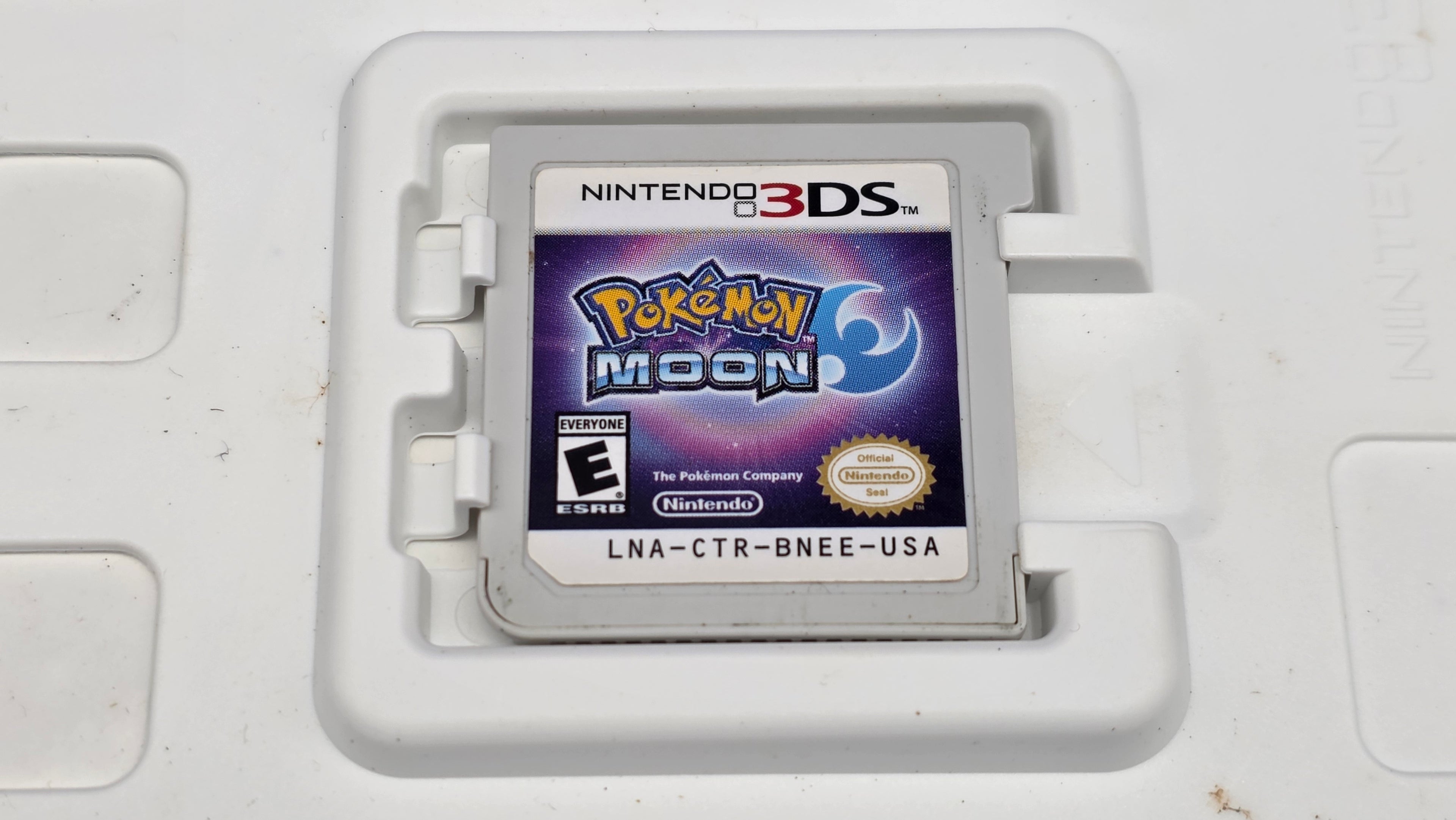 3DS - Pokémon Luna - #472